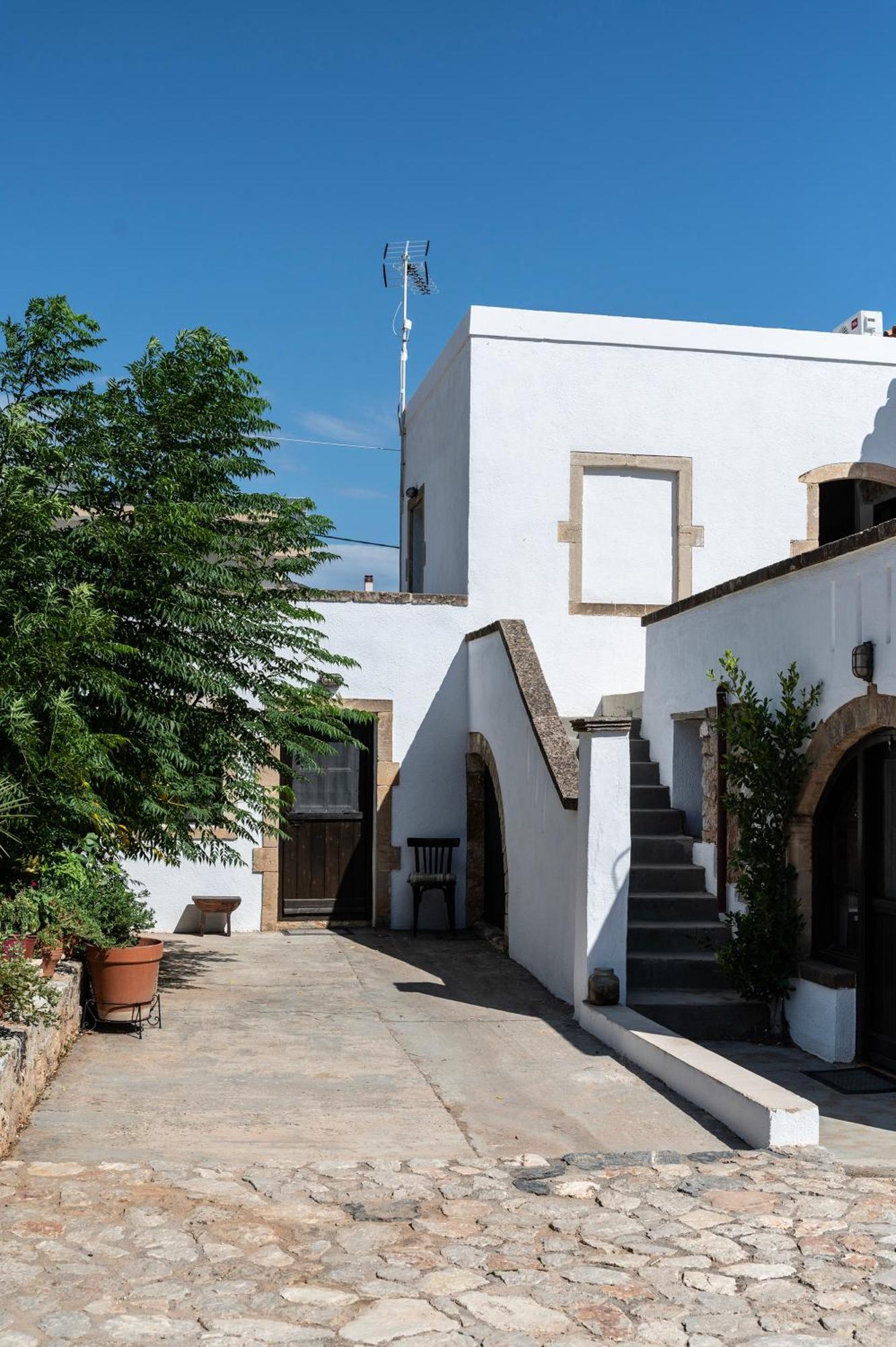 Belessi'S Mansion 1 Hotel Monemvasia Ngoại thất bức ảnh